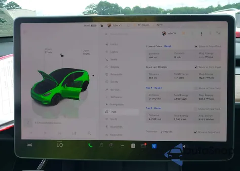 2023 Tesla Model Y Performance Dual Motor All-Wheel Drive z USA, uszkodzony, nr VIN 7SAYGDEF5PF700890